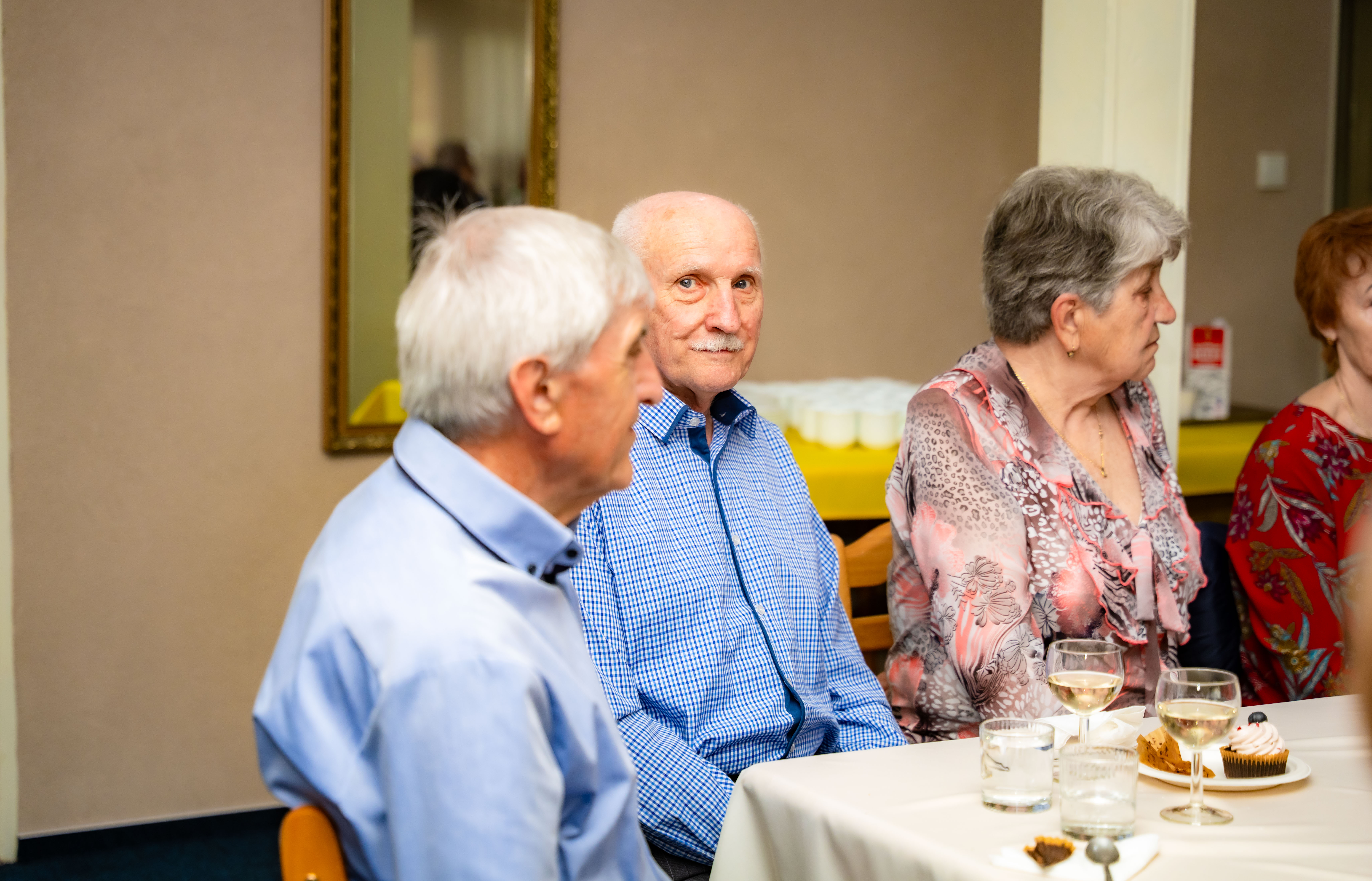 Navsteva klubu krestanskych seniorov v MC Kosice - Nad jazerom-1-15